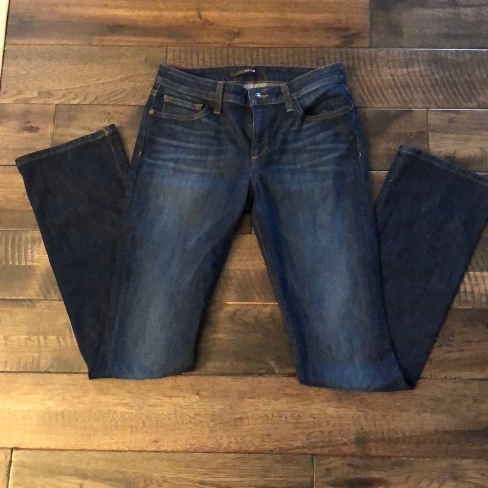 Joe’s jeans slim fit mini boot cut jeans size 27